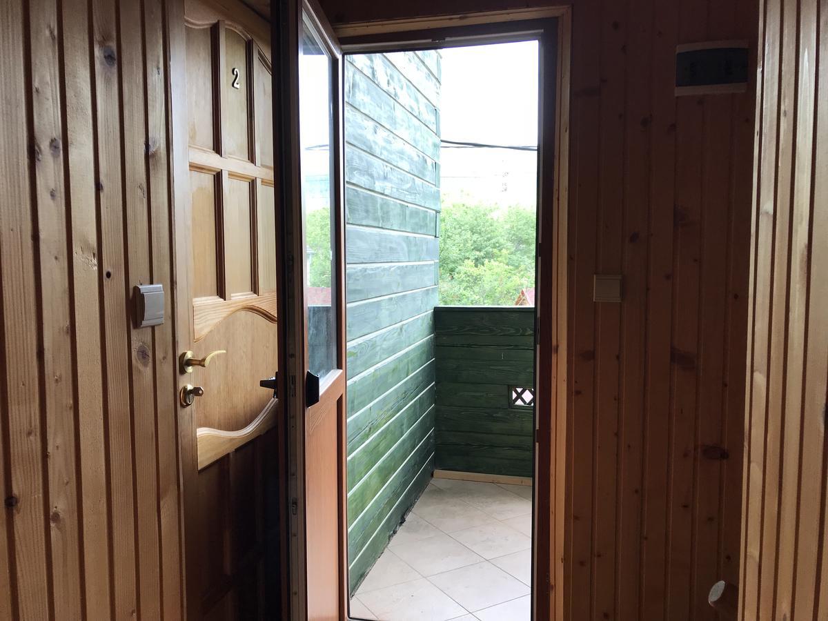 Cottage Shchaslyvyi Yaremche Exterior foto